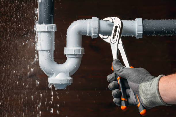 Professional Leak Detection technician working in Burlington, CT
